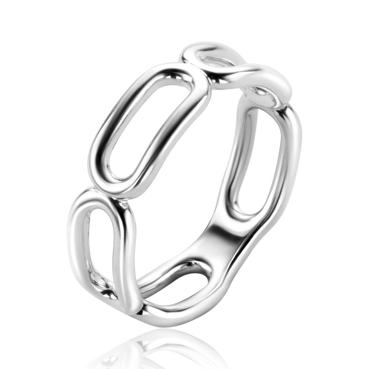 Zilveren ring met een modern, opengewerkt ontwerp en ovale schakels.