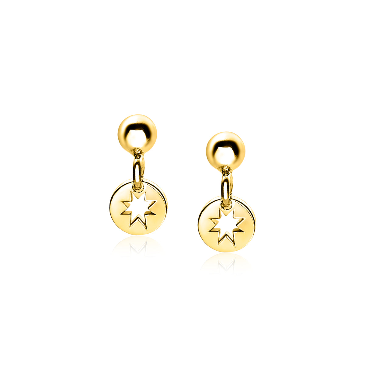 Orecchini in oro con pendente rotondo e stella intagliata.
