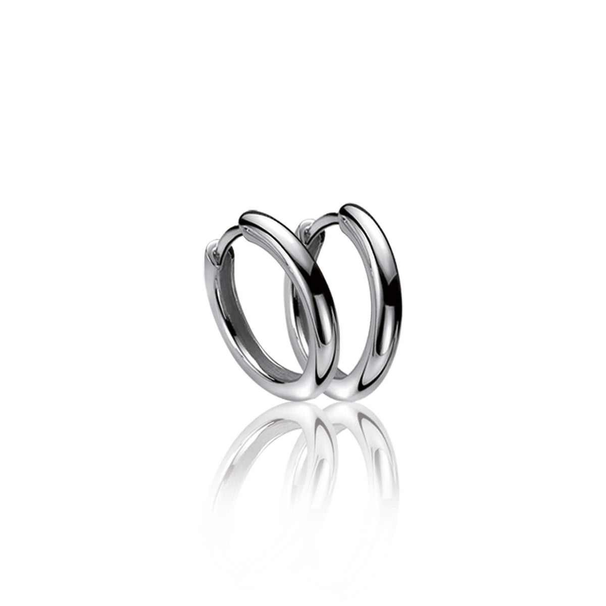 Orecchini in argento con forma circolare e finitura lucida.