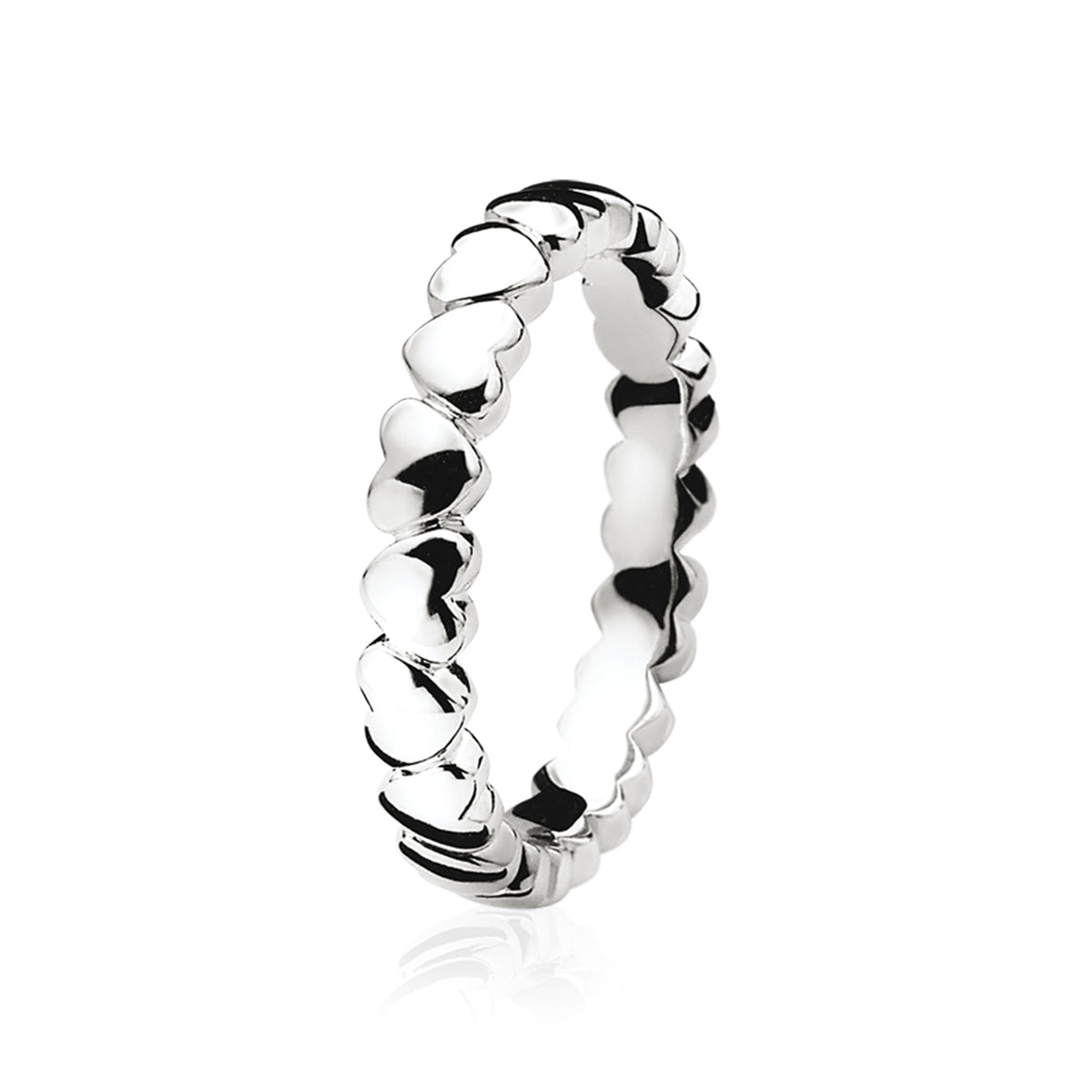 anello argento con design ondulato e dettagli lucidi