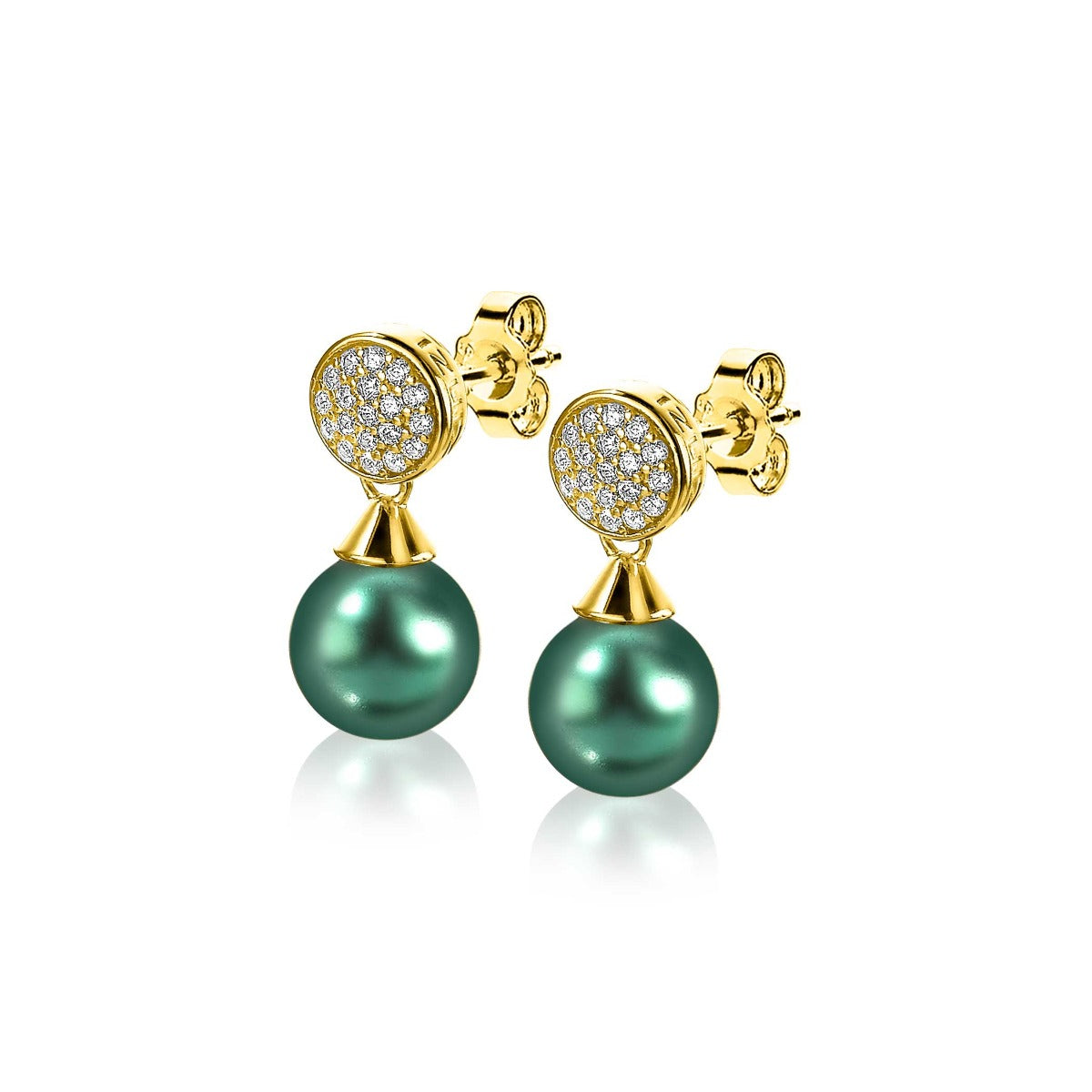 Orecchini in oro con perla verde e dettaglio di zirconi.