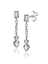 Orecchini in argento con pendenti a catena e dettagli a forma di foglia.