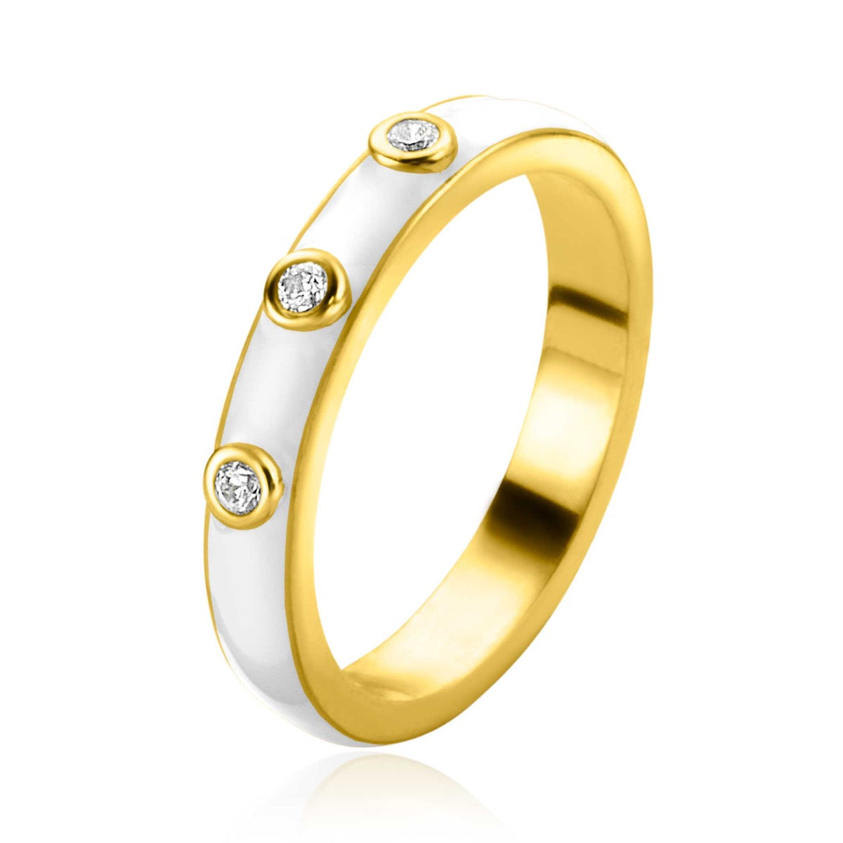Anello placcato oro con smalto bianco e tre dettagli in zirconia.